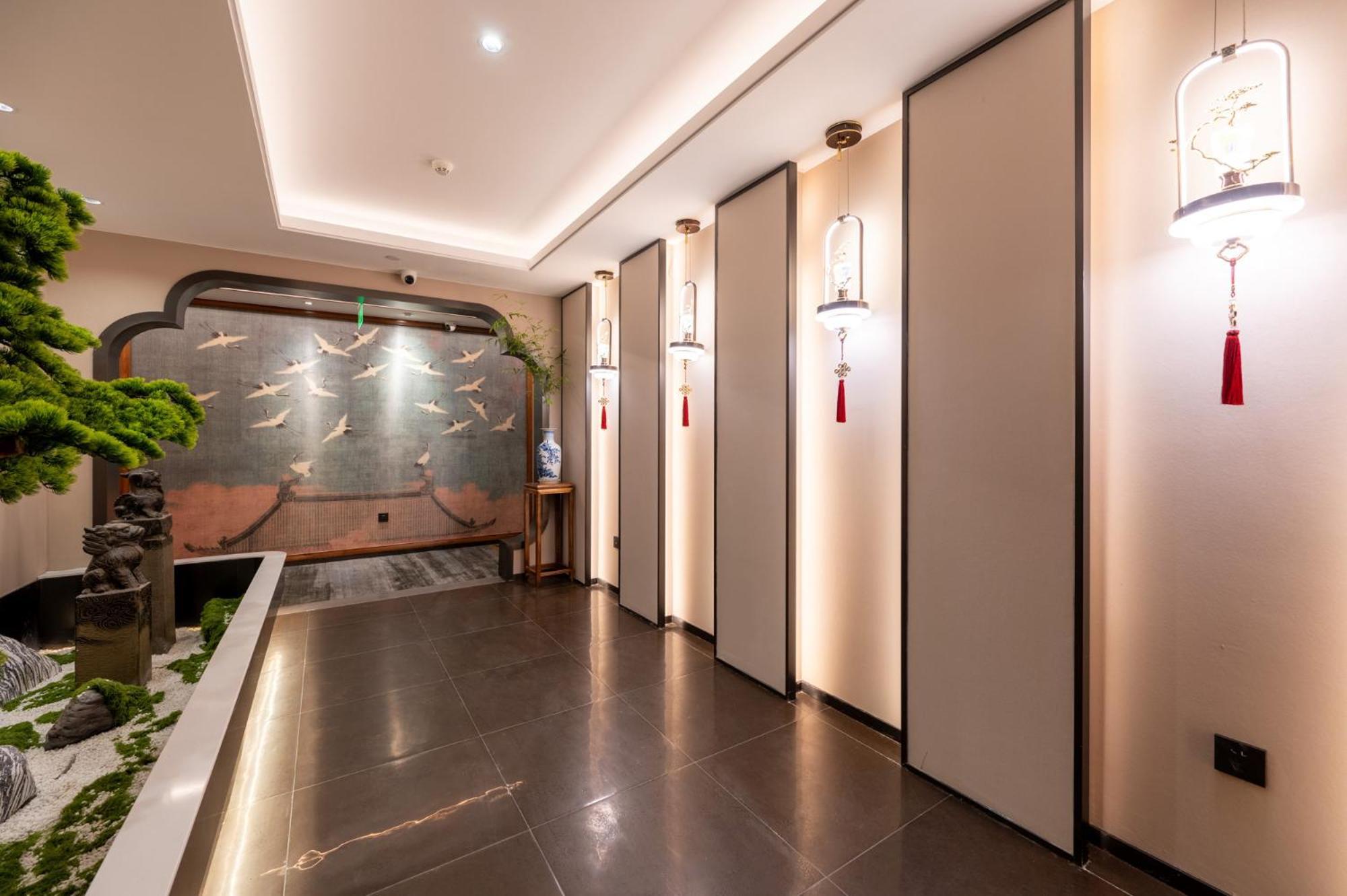 Fuxue Qiuguo Hotel Beijing Nanluoguxiang Siheyuan Branch Exterior photo